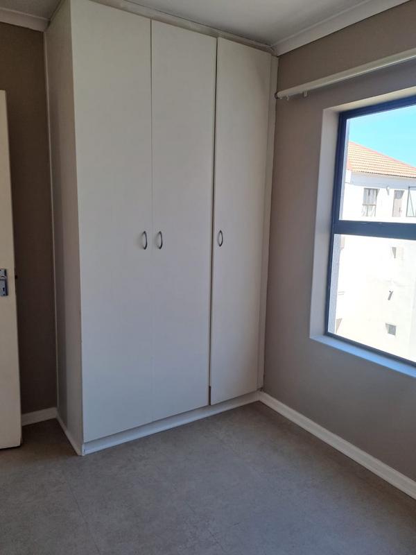 2 Bedroom Property for Sale in Vredekloof Western Cape